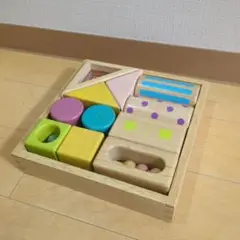 カラフルな木製ブロック 知育玩具