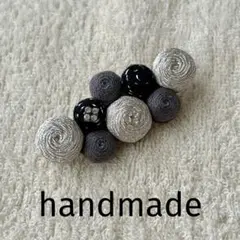 ハンドメイド　刺繍ブローチ　ボンボンブローチ201