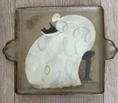 yukie sinbasi 猫と女性のイラスト皿