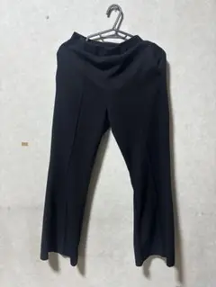 フレアパンツ