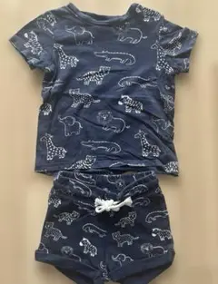 H&Mアニマル動物柄♡半袖Tシャツとショートパンツセット