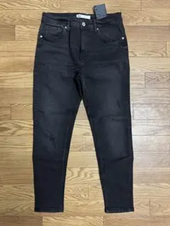 ZARA ブラック スキニーデニム　EU40