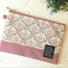 4599✿20cmフラットポーチ✿カードポケット付き✿ダマスク柄ピンク