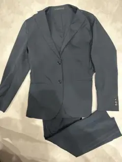 ユニクロ　感動ジャケット　スリムフィット ネイビー