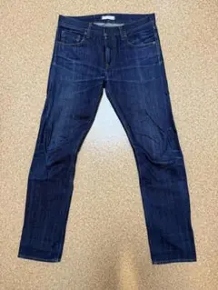 ユニクロ　セルビッジデニムパンツ