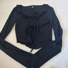 Dazy ブラック フリル クロップドトップス　ボレロ