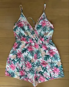NEW LOOK ニュールック　カバーアップ　オールインワン　サロペット