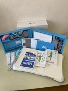 【美品】Wii本体セット (バランスボード+ソフト3本付)