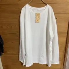 【新品未使用】　onlisa カットソー　ロンT 白　ホワイト