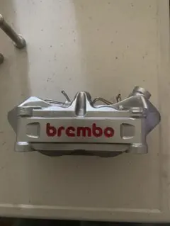 最終値下げ　ブレンボ　ラジアルキャリパー　100mm