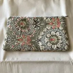 moda 花柄布製ポーチ
