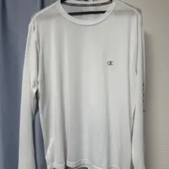 champion チャンピオン　長袖　Lサイズ