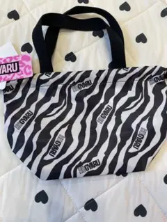 新品タグ付き♡KOGYARU 手さげ巾着 ゼブラ柄