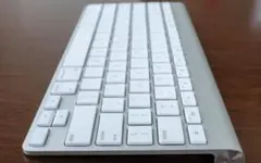 Apple Magic keyboard 電池式