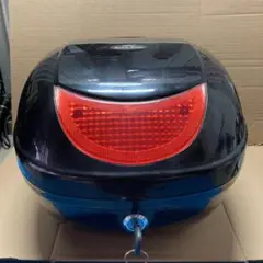 Item thumbnail for item 5b49ed70-36ec-4440-940f-803656032147