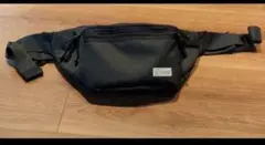 【hug育バッグ DDiccho】ヒップシート 抱っこ紐 ベビー ブラック