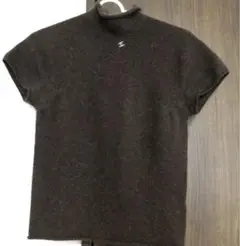 シャネルニット