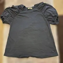 FITH パフスリーブ 墨黒Tシャツ