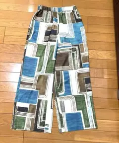 ローズバッド　柄パンツ　新品タグ付き