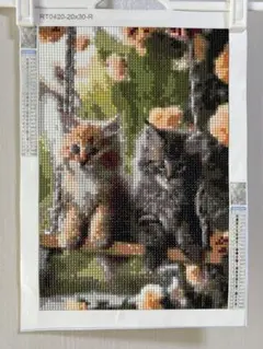 ダイヤモンドアート完成品　約20×30(余白含まず)丸②