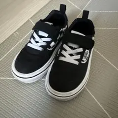 Vans キッズ スニーカー 黒　16cm