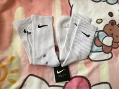 新品　Nike ホワイトストライプソックス 2足セット
