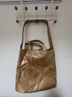 ヘッケル　バック