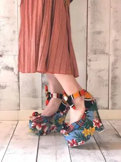 Item thumbnail for item 599fcec9-a7ce-481e-9002-f2ef15a4fa66