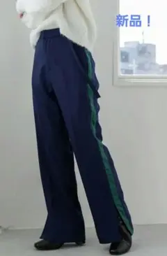 新品タグ付き♡サスペンダー付きグリーンラインデザインパンツ ネイビー