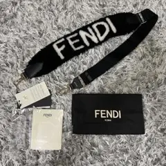 FENDI ロゴ ストラップユー ブラックシープスキン ゴールド金具
