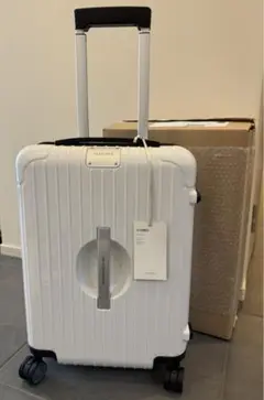 リモワ×ポルシェ　キャリーケース32L Amazon.co.jp: Porsche Genuine Rimowa Suitcase Trolley Case