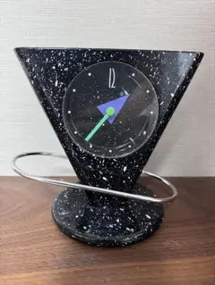 名品！ポストモダン置き時計 メンフィスデザイン 掛け時計 スペースエイジ