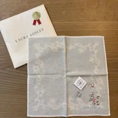 Item thumbnail for item 9cb70b49-e543-40d6-917e-50aa97b16608