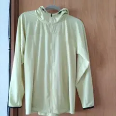 GU SPORTS フード付きライトイエロー L