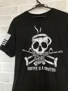 COFFEE IS A CRUTCH スカル 銃 デザイン Tシャツ Mサイズ