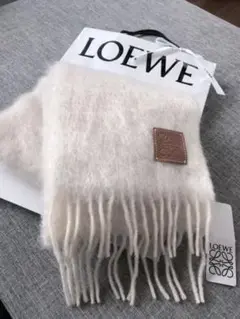 ロエベ マフラー