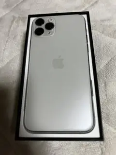 iPhone 11 Pro シルバー 64 GB au