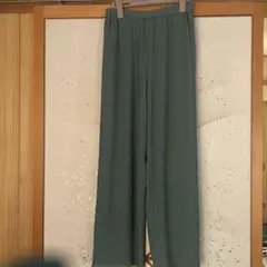 OFUONグリーン ワイドパンツ Mサイズ