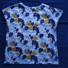 UNIQLO　フィンレイソンコラボTシャツ　ネイビー