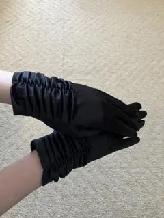 サテン ブラック ショートグローブ パーティ用