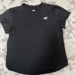 ニューバランス　半袖Tシャツ