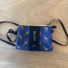 kiu ポシェット