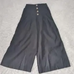 ザラ ティーアールエフ ワイド パンツ 柄ボタン ブラック TRFコレクション