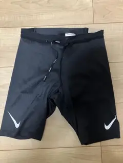 新品　ナイキ　エアロスイフト　ハーフタイツ