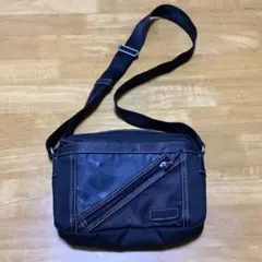 Item thumbnail for item 7c843bf6-b463-4b86-84d4-c5dfbe934634