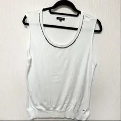 0257 ESCADA エスカーダ ベスト Lサイズ ビジュー付き