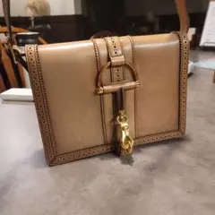 GUCCI ショルダーバッグ ライトブラウン グッチ