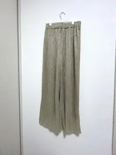 レイビームス　スラックス　ラメ　美品　ベージュ　ストレートパンツ