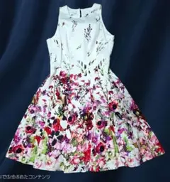 MAGGY LONDON フラワープリント 花柄 銀座マギーワンピース ひざ丈