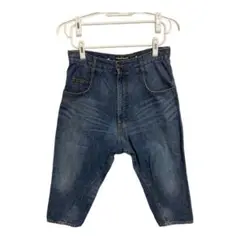 Item thumbnail for item eb11cb94-3c7d-4daa-abbe-034fb45ae3aa